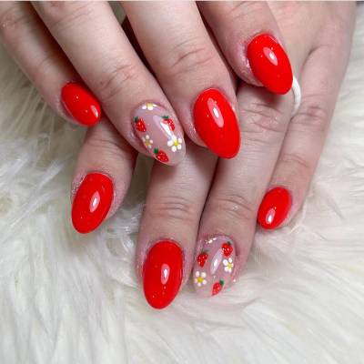 GEL POLISH MANICURE